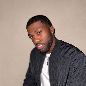 Meet your Posher, Aaron